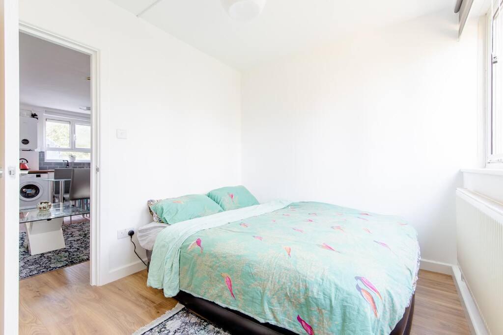 *Brand New 1 Bedroom Flat In Central London* Экстерьер фото